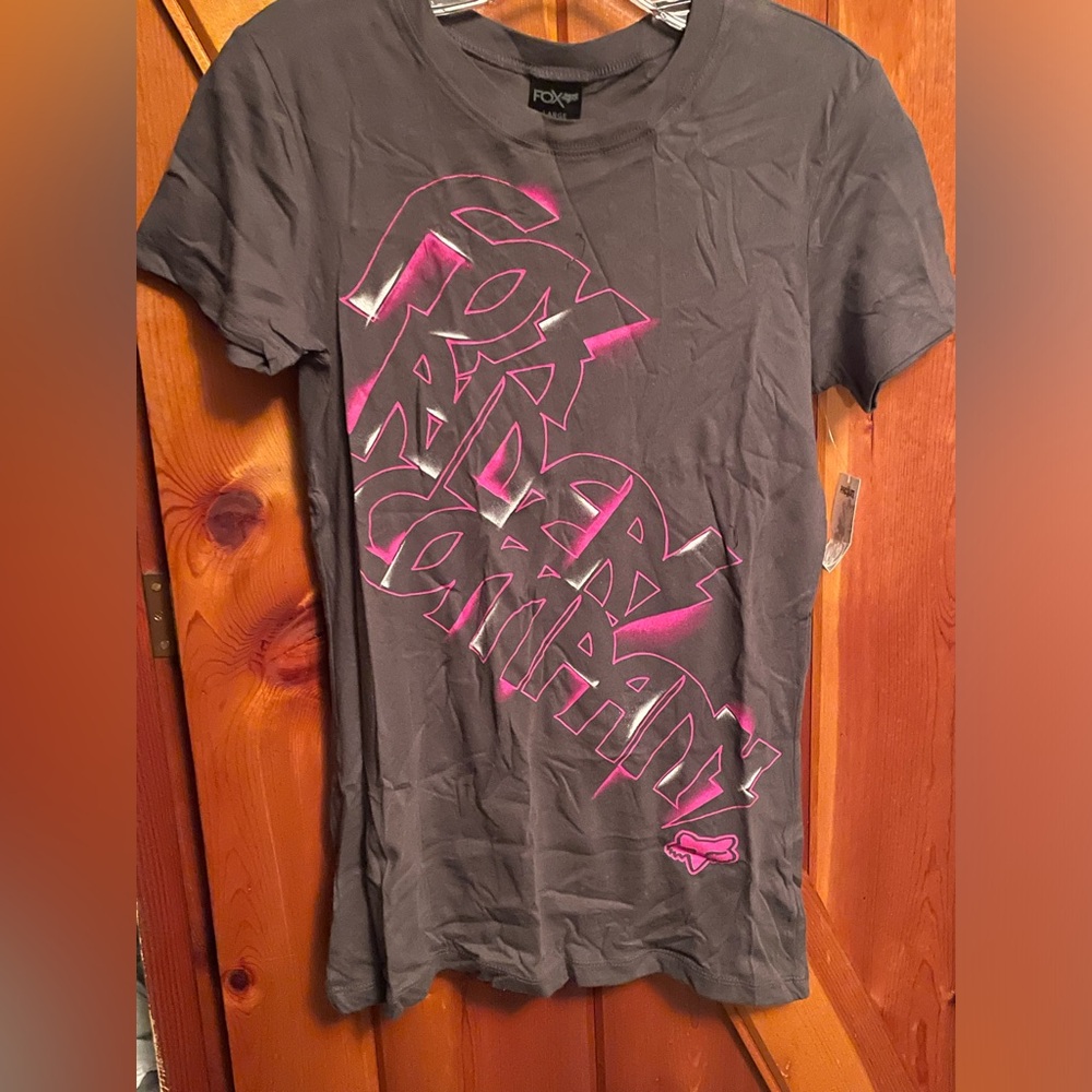 Fox women’s t-shirt size large. Grey. New with tags